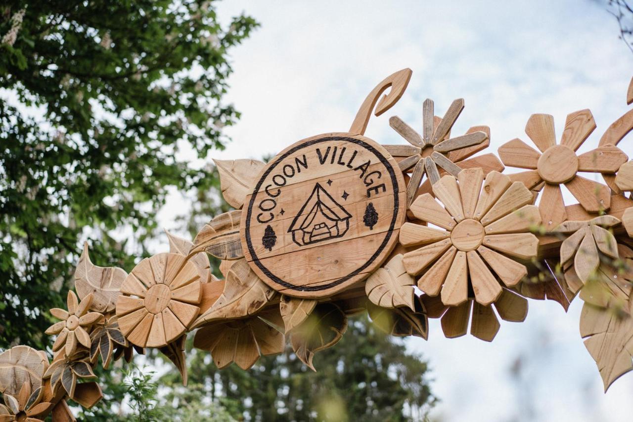 Cocoon Village - Glamping - Domaine Des Grottes De Han Rochefort Zewnętrze zdjęcie