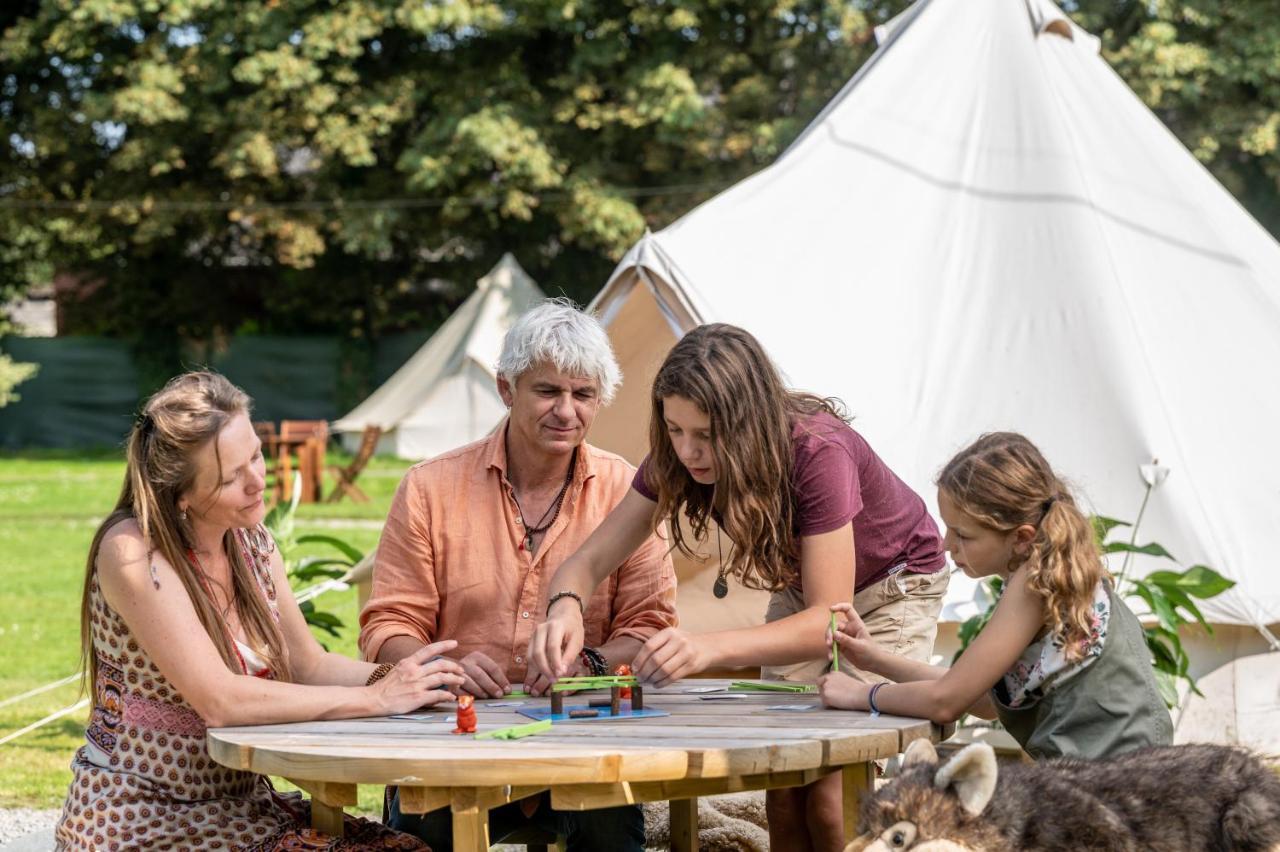 Cocoon Village - Glamping - Domaine Des Grottes De Han Rochefort Zewnętrze zdjęcie